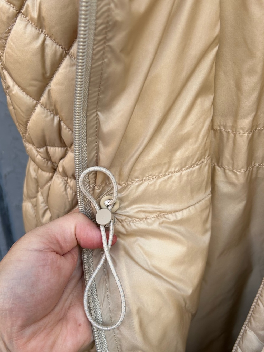 MaxMara Leisure Sleeveless puffer jacket, BNWT, size 12 (fits small) - Picture 15 of 16